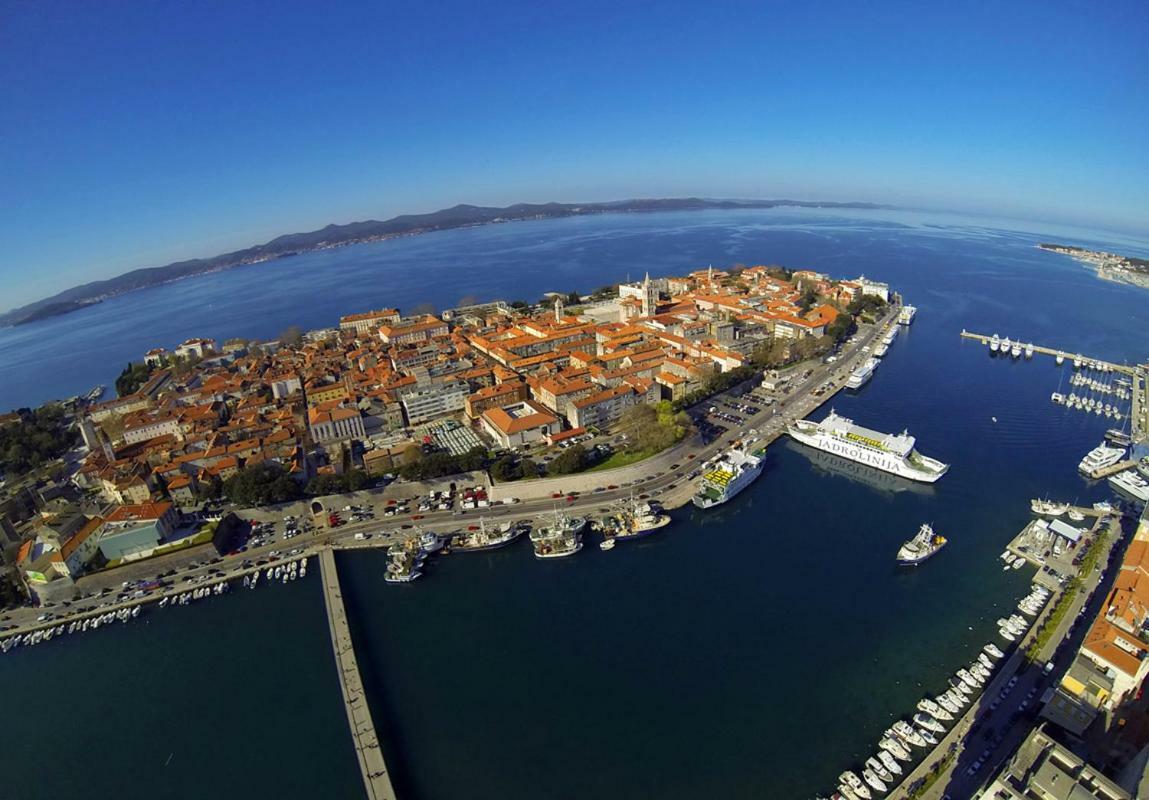Apartment M Zadar Bagian luar foto